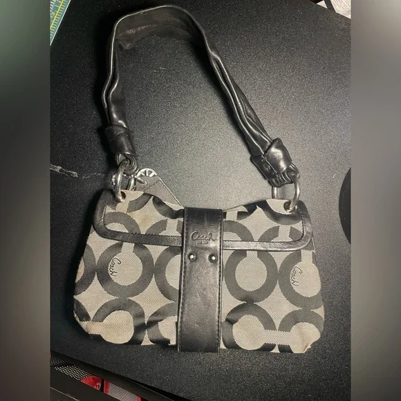 Coach Black and Gray Signature Shoulder Bag - Picture 2 of 3